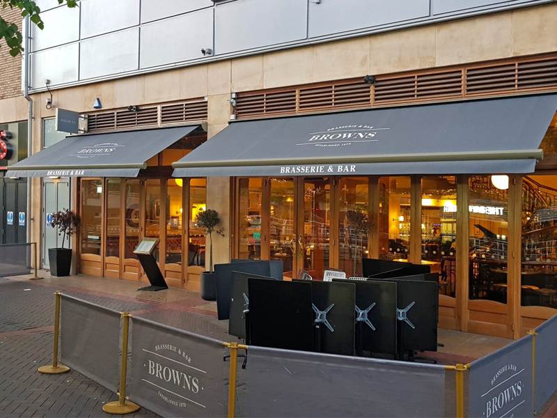 toldos para hosteleria barrio del pilar