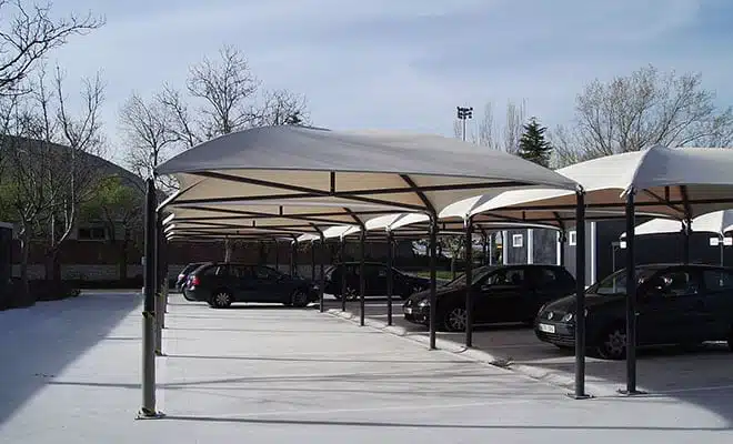 Aparcamientos para la ume tolder