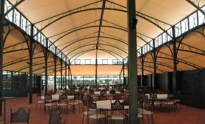 Carpa Club La Pineda - Tolder