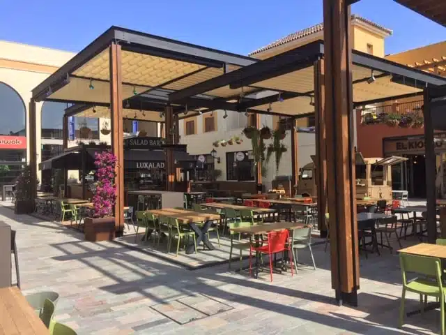 Cc plaza mayor pergolas solapadas tolder